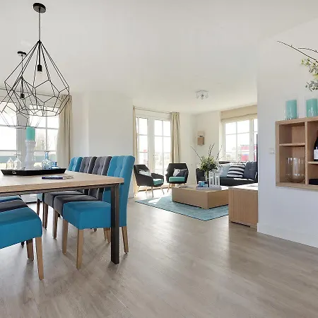 Tapuit 8-1 By Interhome Üdülőpark 4*